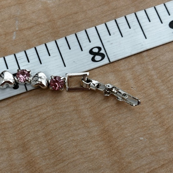 Avon pink & clear rhinestone bracelet/no missing stones/fits size 7 1/2 in wrist - Picture 6 of 9